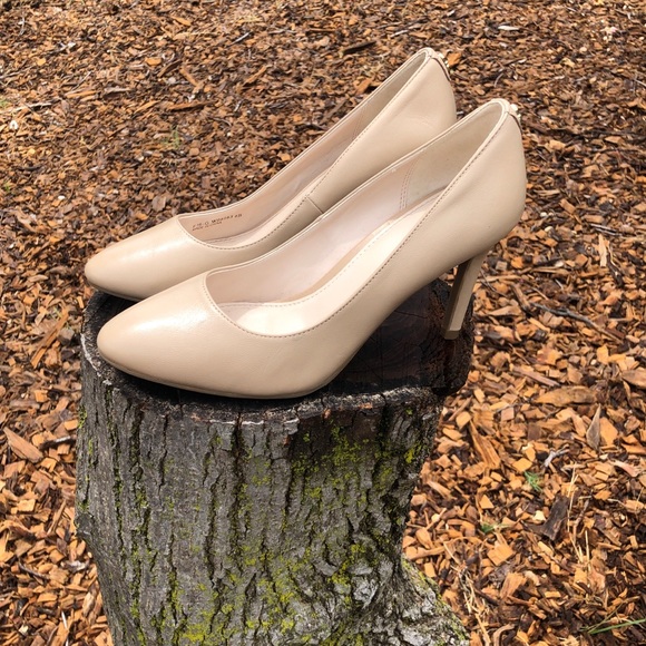 cole haan gemma pump